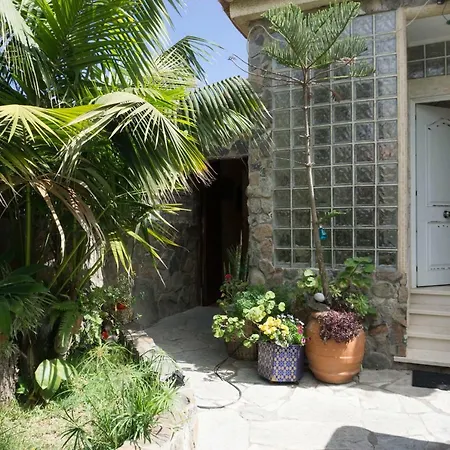 Casa El Drago-tafira Baja ホームステイ